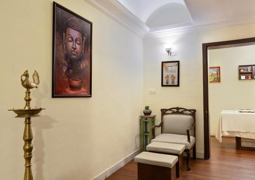 Zona de estar de Swaroop Vilas - Lake Facing Boutique Hotel