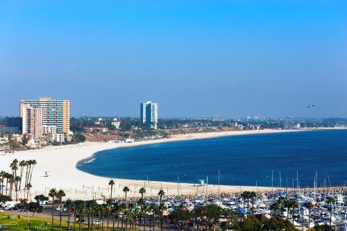 a view of a beach and the ocean with buildings at Hyatt Regency Long Beach in Long Beach