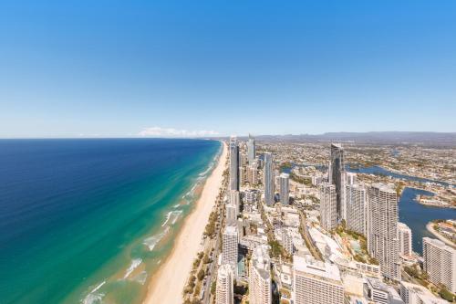 an aerial view of a beach and the ocean at Meriton Suites Surfers Paradise in Gold Coast