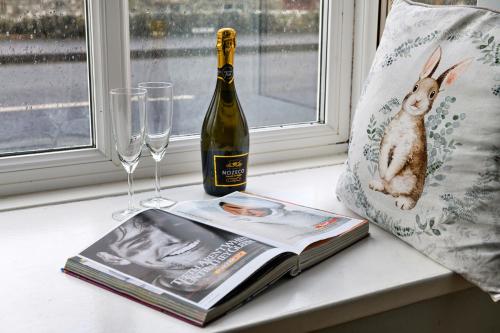 Minuman di Finest Retreats - Bodlawen Holiday House - Edge of Snowdonia