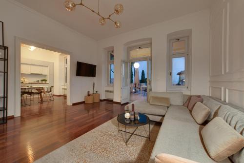 Luxury Seaview Apartment, NEW aircons in all rooms