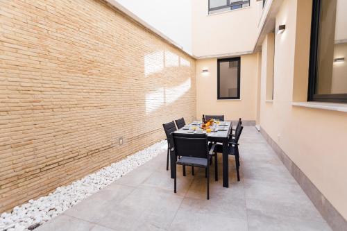 Magno Apartments Galmen Triana photo 34