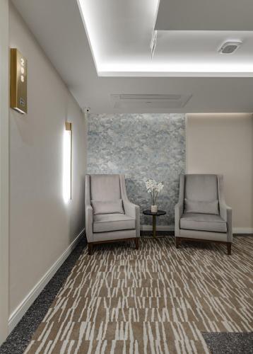 Posezení v ubytování Gleam Collection Hotel