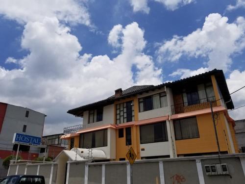 HOSTAL EL CONFORT QUITO NORTE