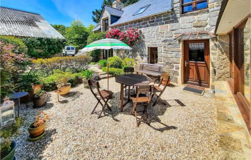 Gorgeous Home In Trégunc With Kitchen