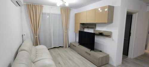 O bucătărie sau chicinetă la Apartament Ghencea Residence 158 Floor 7