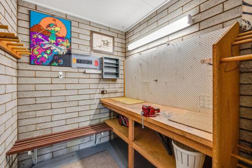 Foto sihtkohas Jindabyne asuva majutusasutuse Grey Kangaroo - 2BR l Lake Front l Pet Friendly l Air-Con l BBQ l WiFi galeriist