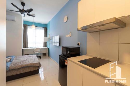 KLIA, KLIA2, Horizon Suites Sepang, Designed Studio, by Flexihome-MYにあるベッド