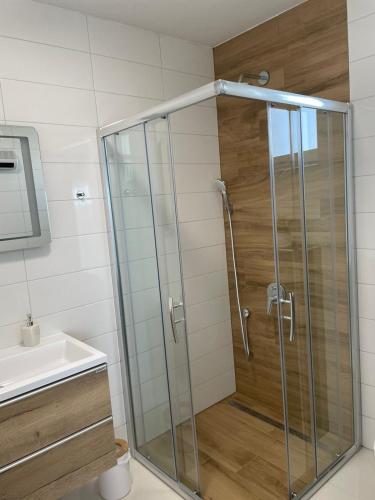 Villa Marena Vodice, Novo grijanje bazena!