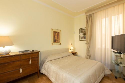 Piemonte Deluxe by Rental in Rome