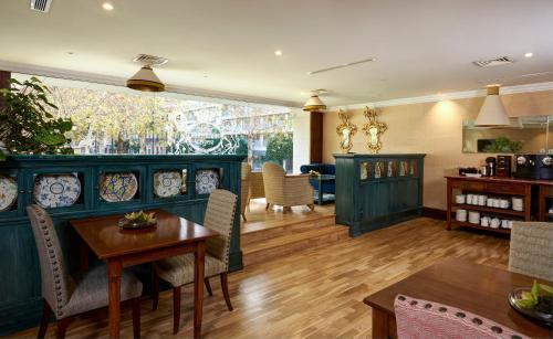 Hotel Inglaterra photo 43