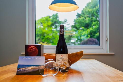 Minuman di CROYDE PATHFIELDS 4 Bedrooms