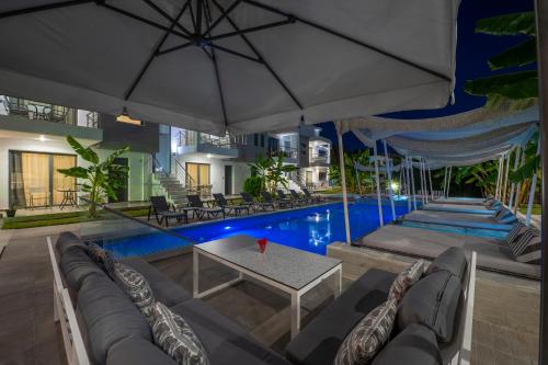 Gallery image of Adonis Luxury Village in Pefkohori