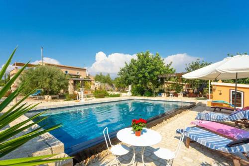 Villa a Scicli con sauna e piscina