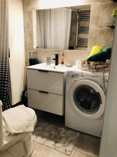 Comfy Paleo Faliro apartment