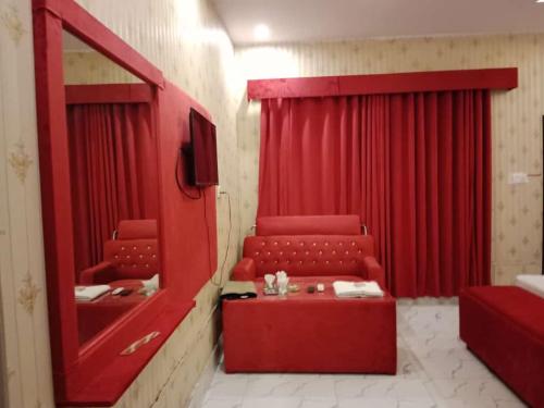 Photo de la galerie de l'établissement Hotel Sereena residence, à Multan