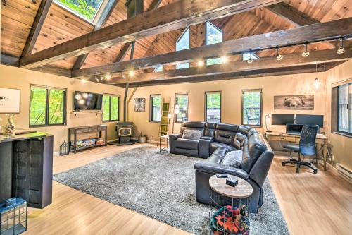Pollock Pines A-Frame Chalet with Mod Updates!