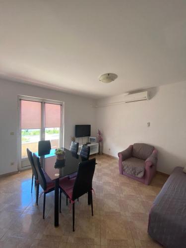 Apartments with parking space Povile, Novi Vinodolski - 12039