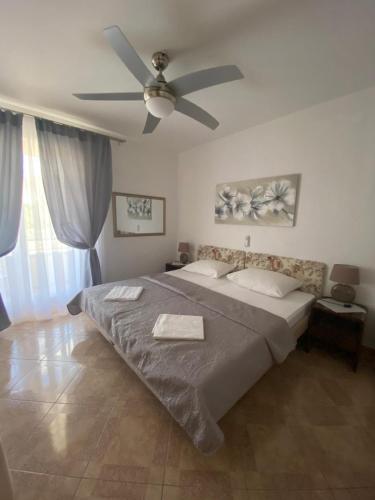 Apartments with parking space Povile, Novi Vinodolski - 12039
