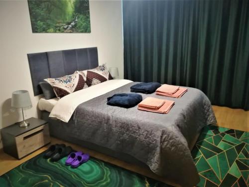 Кровать или кровати в номере Ummagumma Studio Apartment