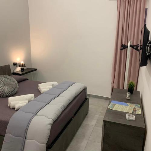 miris apartment fast comfortable naples airport capodichino 25 minutes walk self check-in