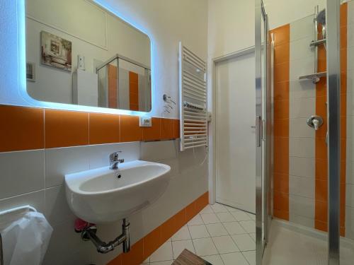 Bagno di Le Palme 98 "Casa Vacanze"