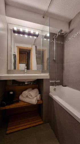 So cosy Val Thorens photo 3