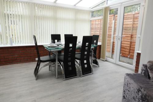 Stylish 3 Bedroom House Near NEC, City Centre photo 15