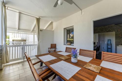 Gallery image of Diva Apartment in Povljana