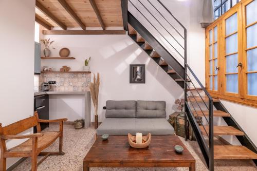 Stoa Kairi Loft B