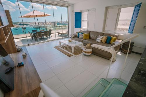 Posezení v ubytování Valletta Dream Penthouse