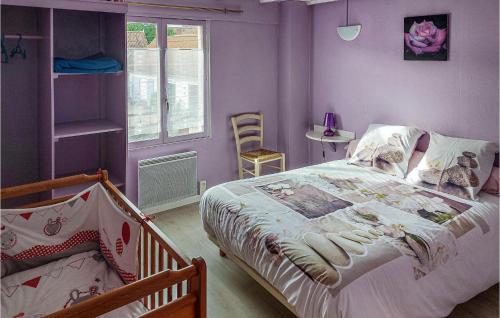 Posteľ alebo postele v izbe v ubytovaní 5 Bedroom Gorgeous Home In Longvilliers