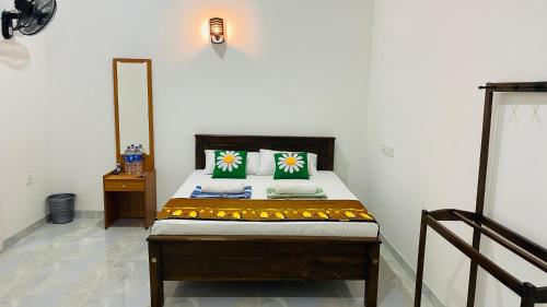 Cama o camas de una habitación en Elisha Place Hiriketiya