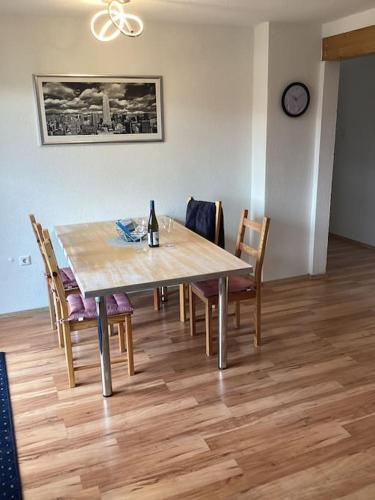 Foto dalla galleria di Schöne Ferienwohnung Nähe der Schweizer Grenze a Lauchringen