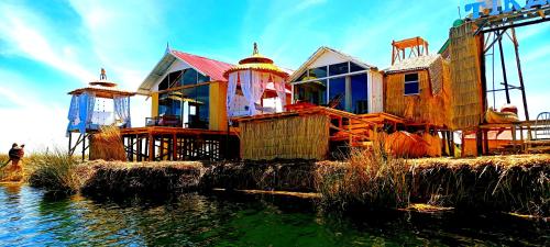 Uros Lake Titicaca Lodge