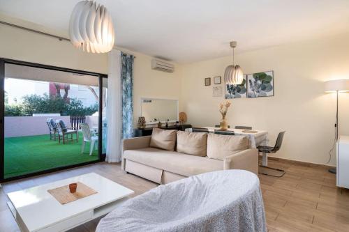 ALEGRIA 29 - T2 piso terreo com AC e piscina by My Algarve Rentals