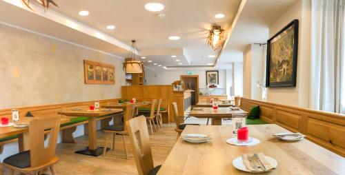 Restaurace v ubytování Hotel Goldener Löwe