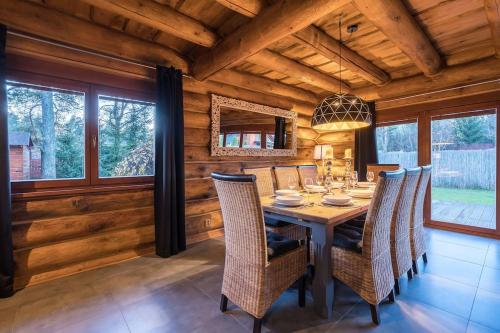 Imagen de la galería de Luxury Chalet in High Tatras, en Tatranská Lomnica