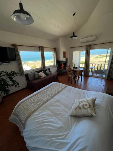 Gallery image of El Diablo Chic Colonial in Punta Del Diablo