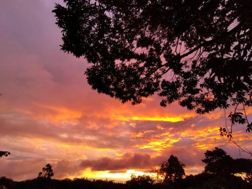 Amanecer o atardecer desde el departamento o alrededores