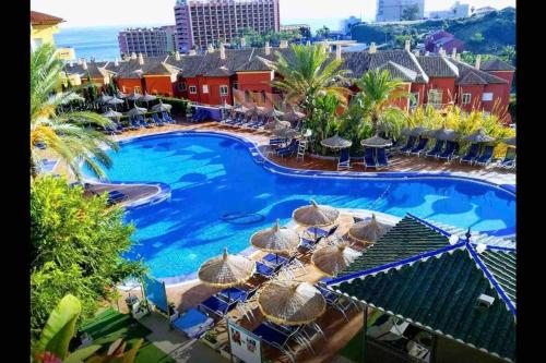 Sol y Playa en Benalmádena · Piscina & Parking