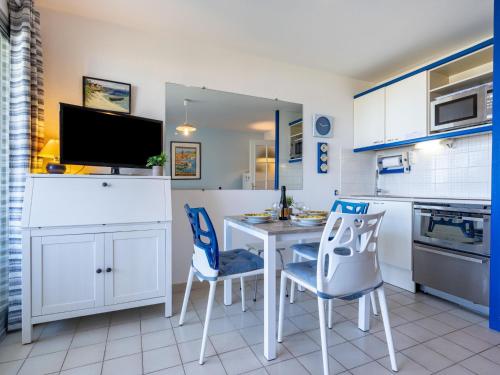 Apartment Cap Sud-8 by Interhome