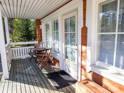 Μπαλκόνι ή βεράντα στο Holiday Home Arha by Interhome