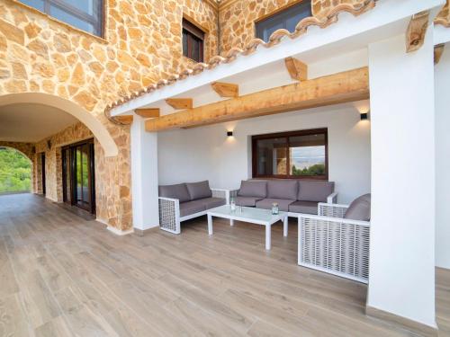 Balkón nebo terasa v ubytování Villa Mucho by Interhome