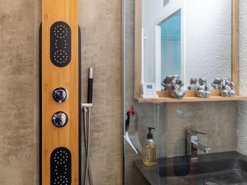 Studio Batiment B by Interhome