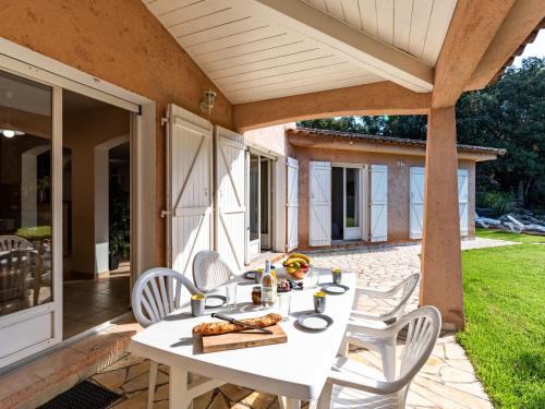 Villa Corba Bala by Interhome