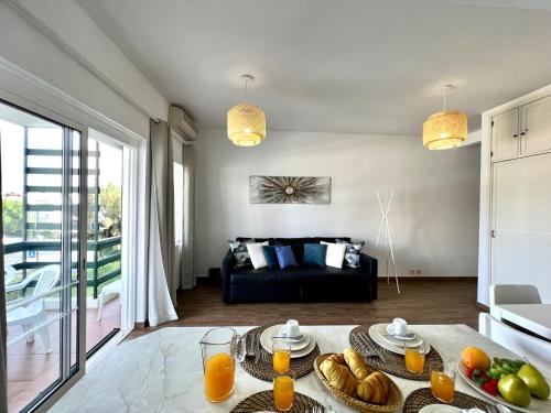 Vilamoura Central 4 With Pool by Homing