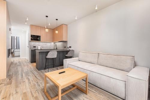 Puławska 23/25 by Homeprime