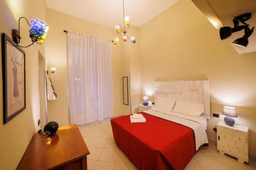 The San Gregorio Armeno Apartment By HouseinNaples