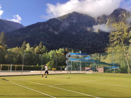 Tenis a/nebo squash v ubytování La Cascade, Venosc - Les 2 Alpes nebo okolí